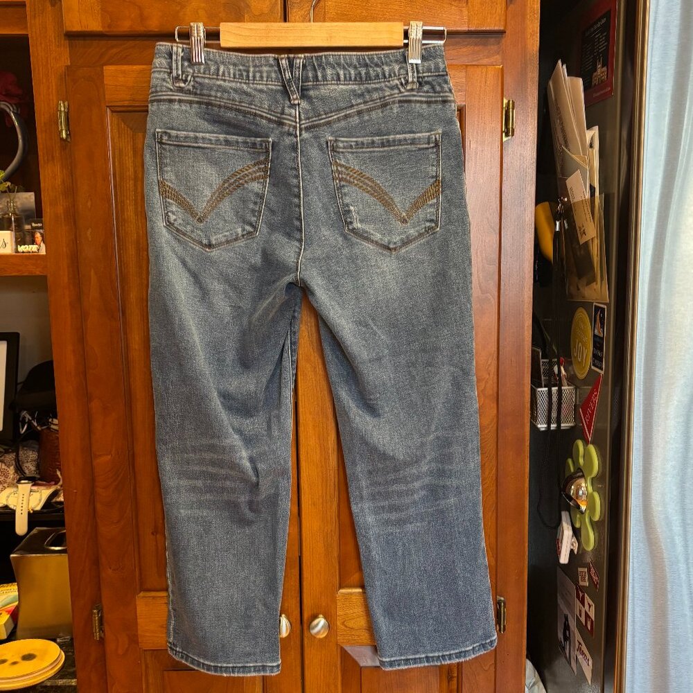 Democracy High Rise Petite Modern Capri Jean 6 Petite Ab"solution - Picture 2 of 4
